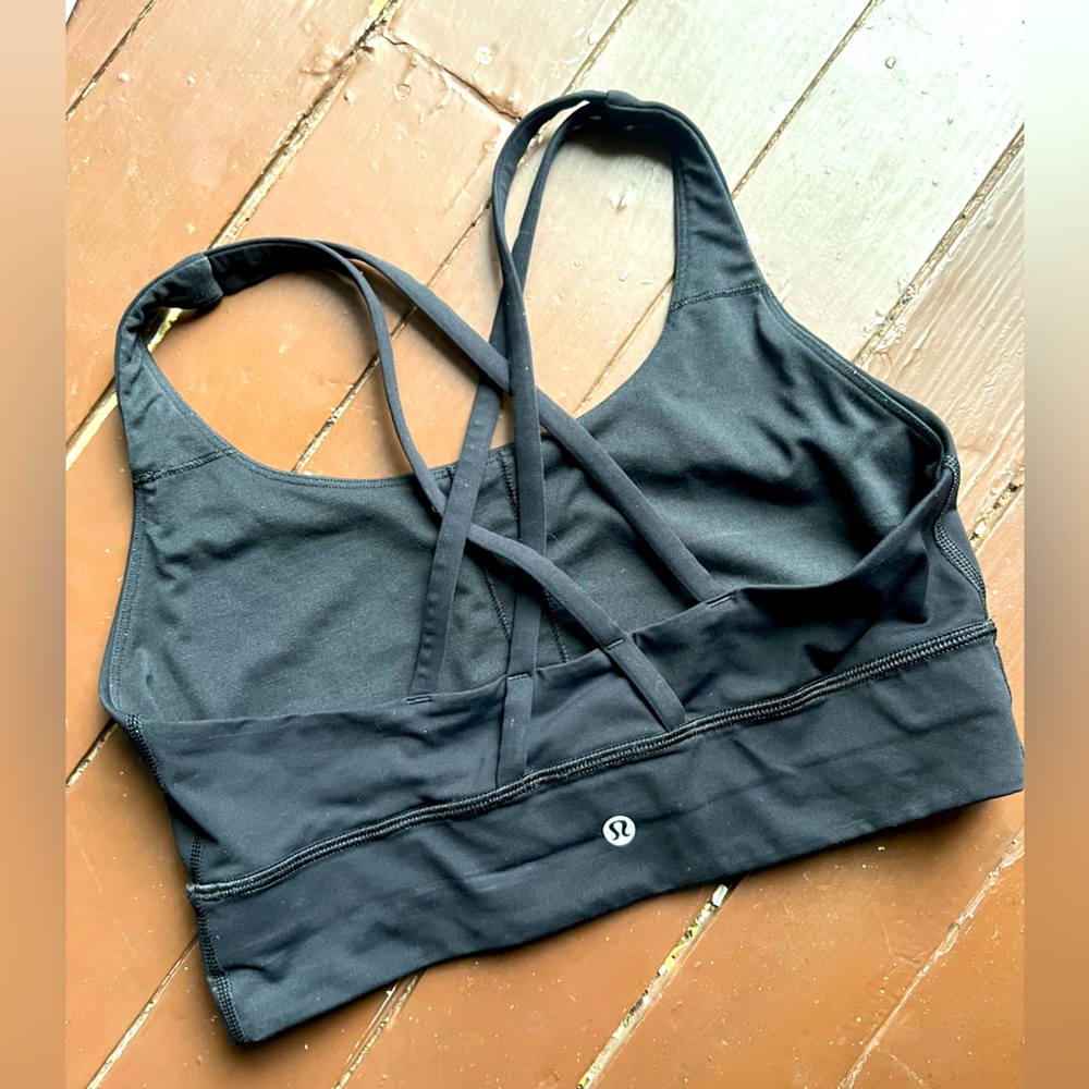 SIZE 8 LULU LEMON BRA